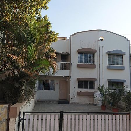 Swanky Sojourns Homestay 2Bhk Kolhapur Bagian luar foto