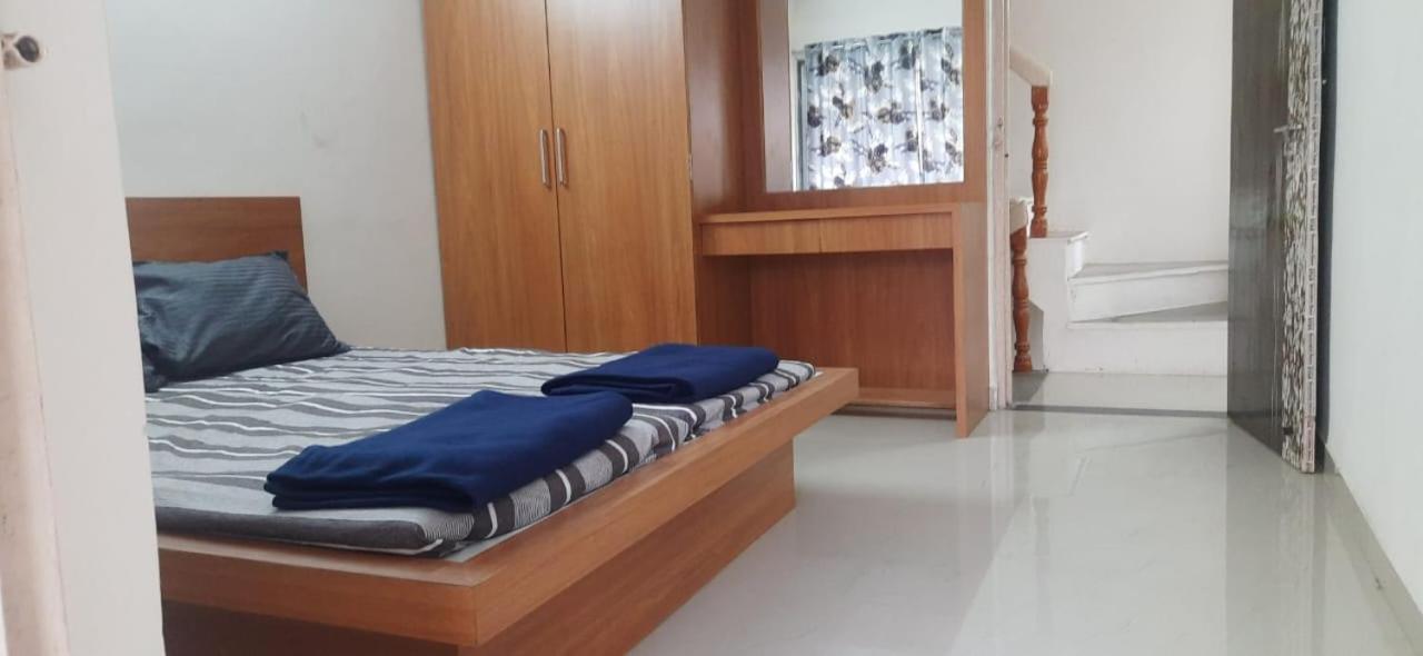 Swanky Sojourns Homestay 2Bhk Kolhapur Bagian luar foto