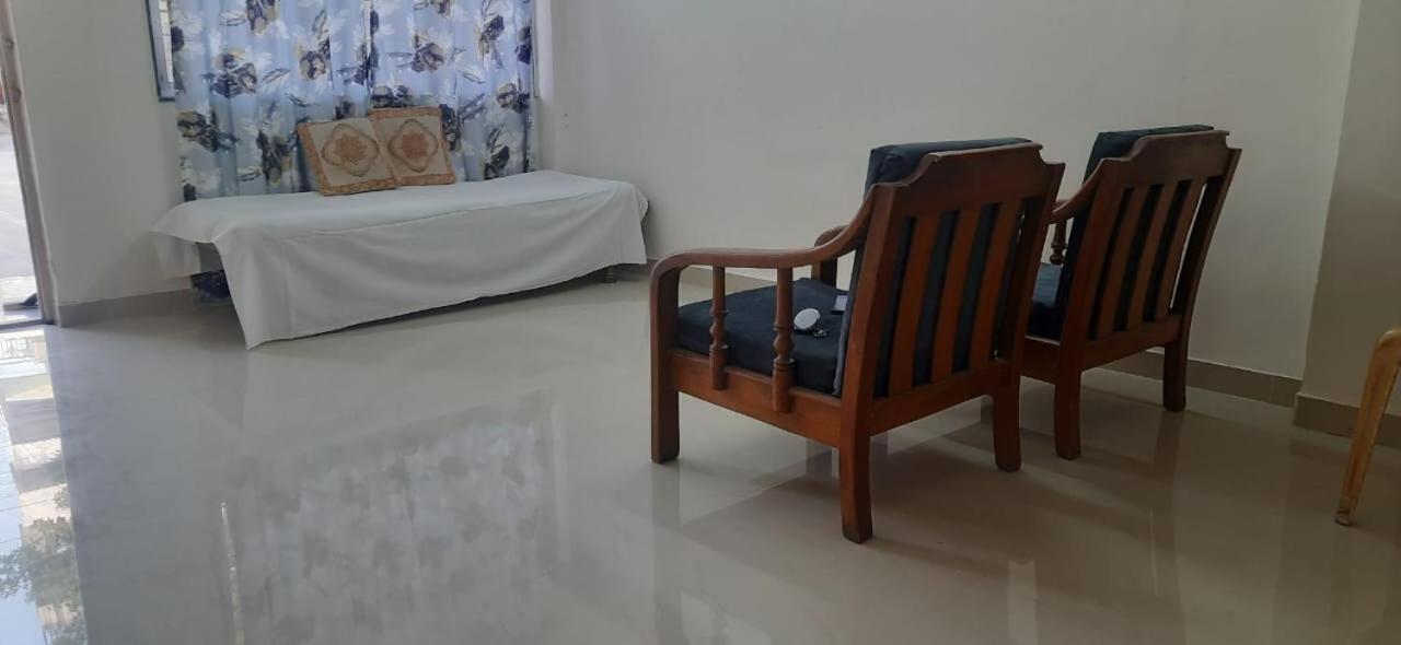 Swanky Sojourns Homestay 2Bhk Kolhapur Bagian luar foto